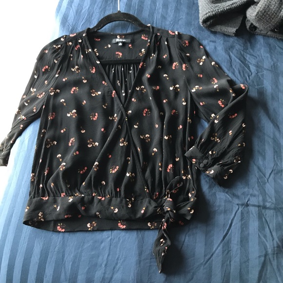 Madewell Tops - Madewell floral side tie crop top